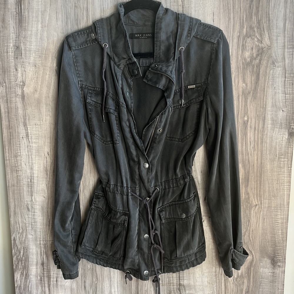 Max Jeans vintage black hooded jacket size medium